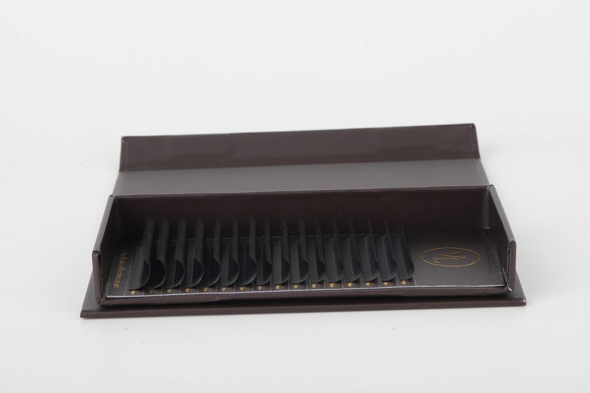 Classic Flat Black Lash Trays 0.20