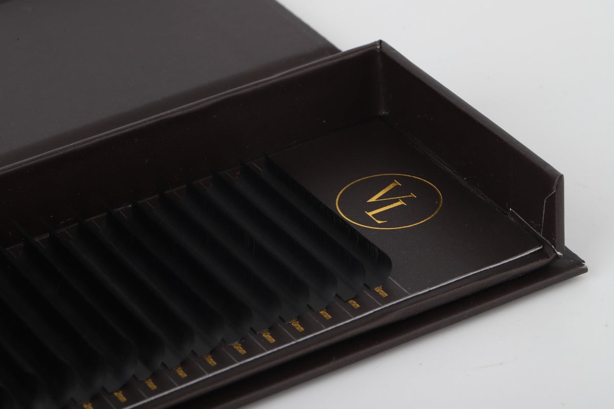 Classic Flat Black Lash Trays 0.20